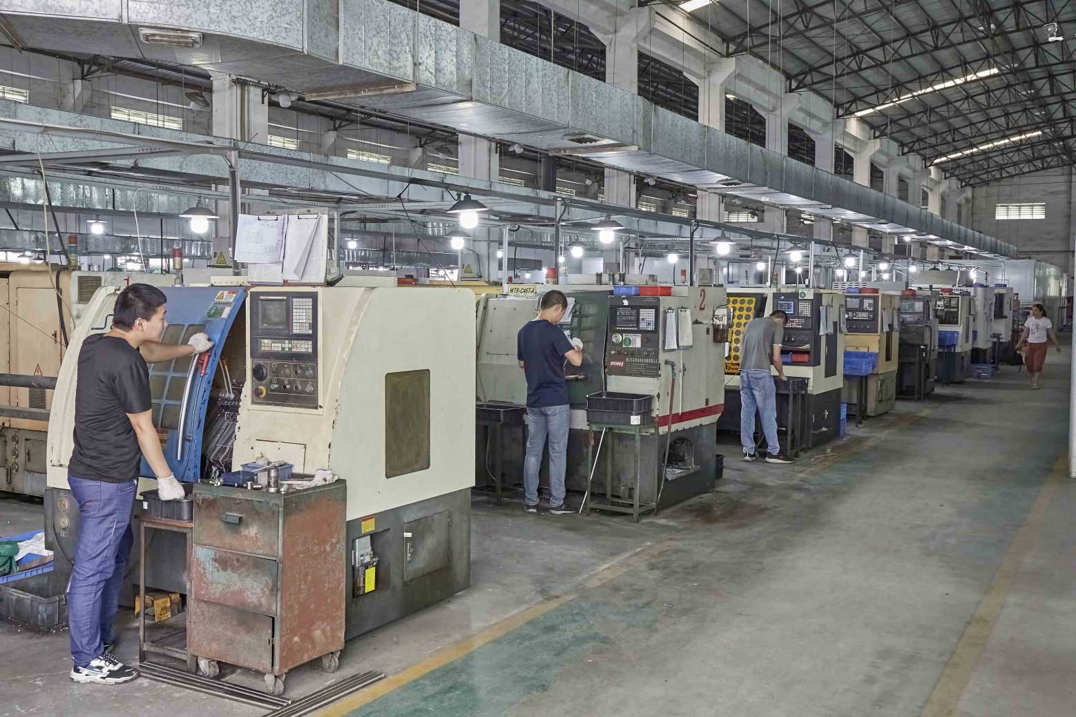 五金机加车间：